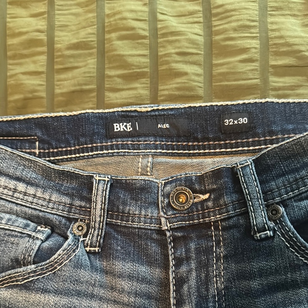 BKE ALEC Slim Straight 32x30